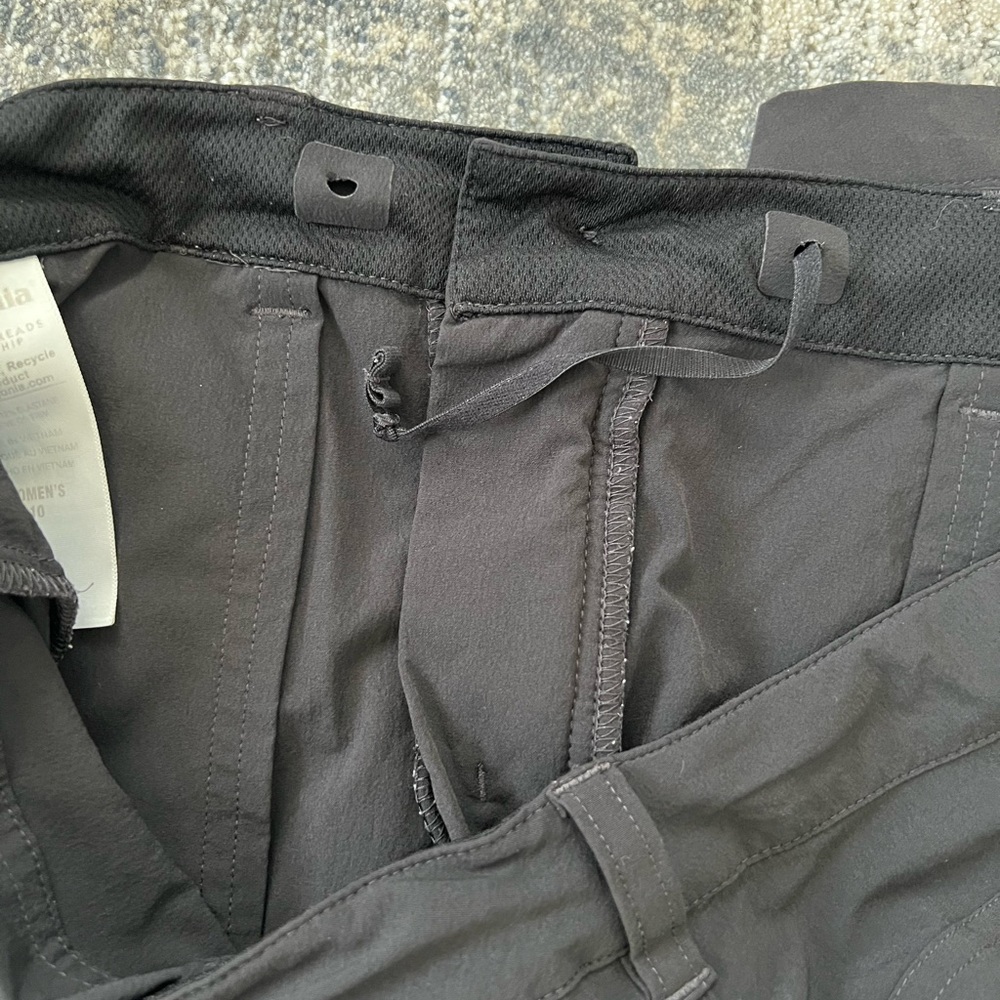Patagonia Black shorts size 10. - Picture 4 of 10